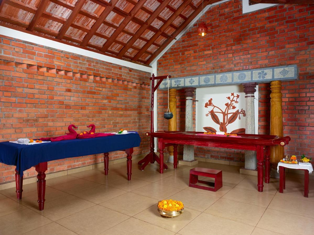The Nattika Beach Resort Thrissur Exterior photo